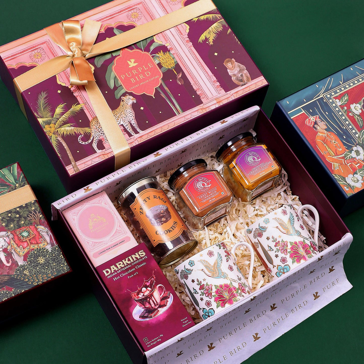 Sunehri Luxury Gift Box