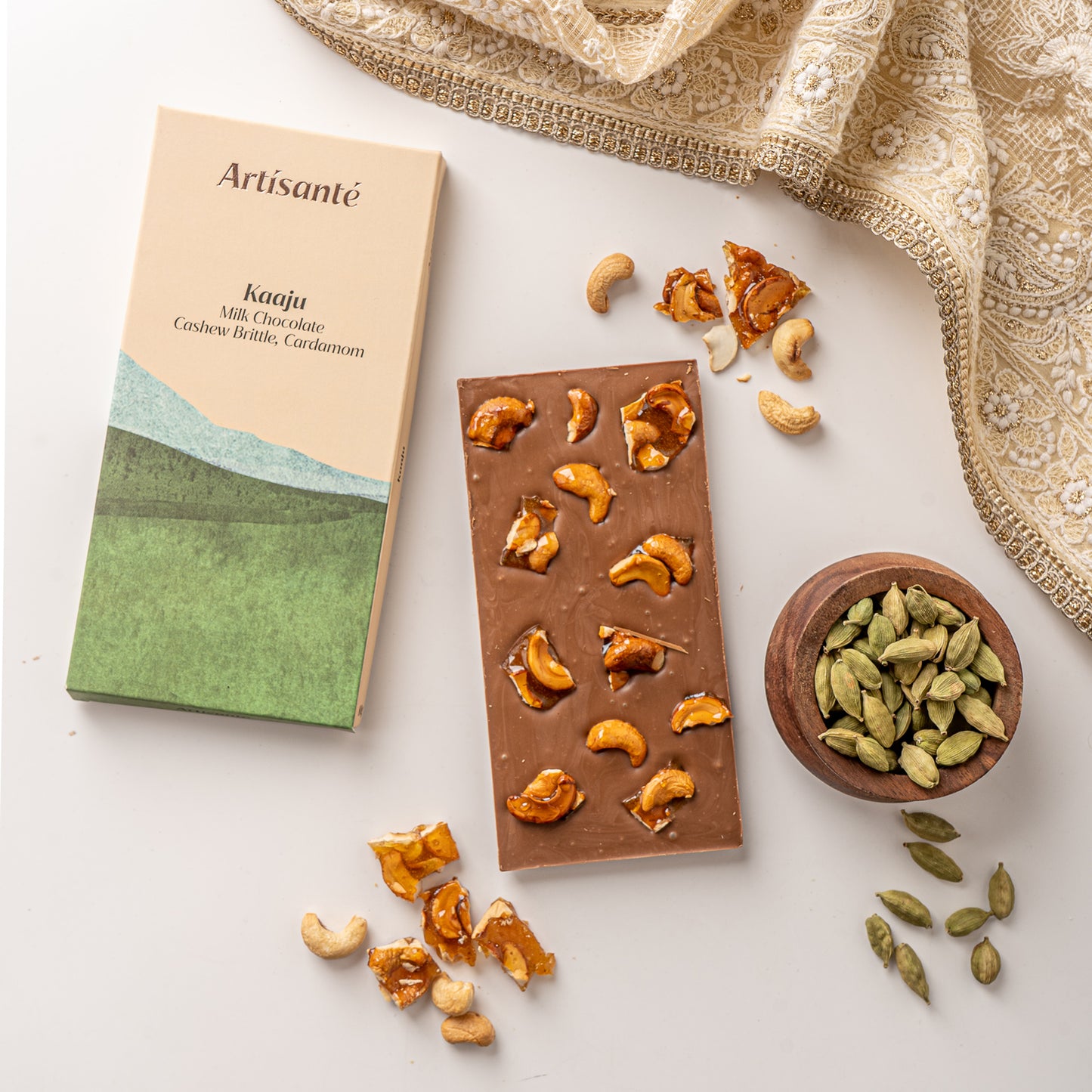 Artisanté Kaaju, Milk Chocolate, Cashew Brittle, Cardamom Chocolate