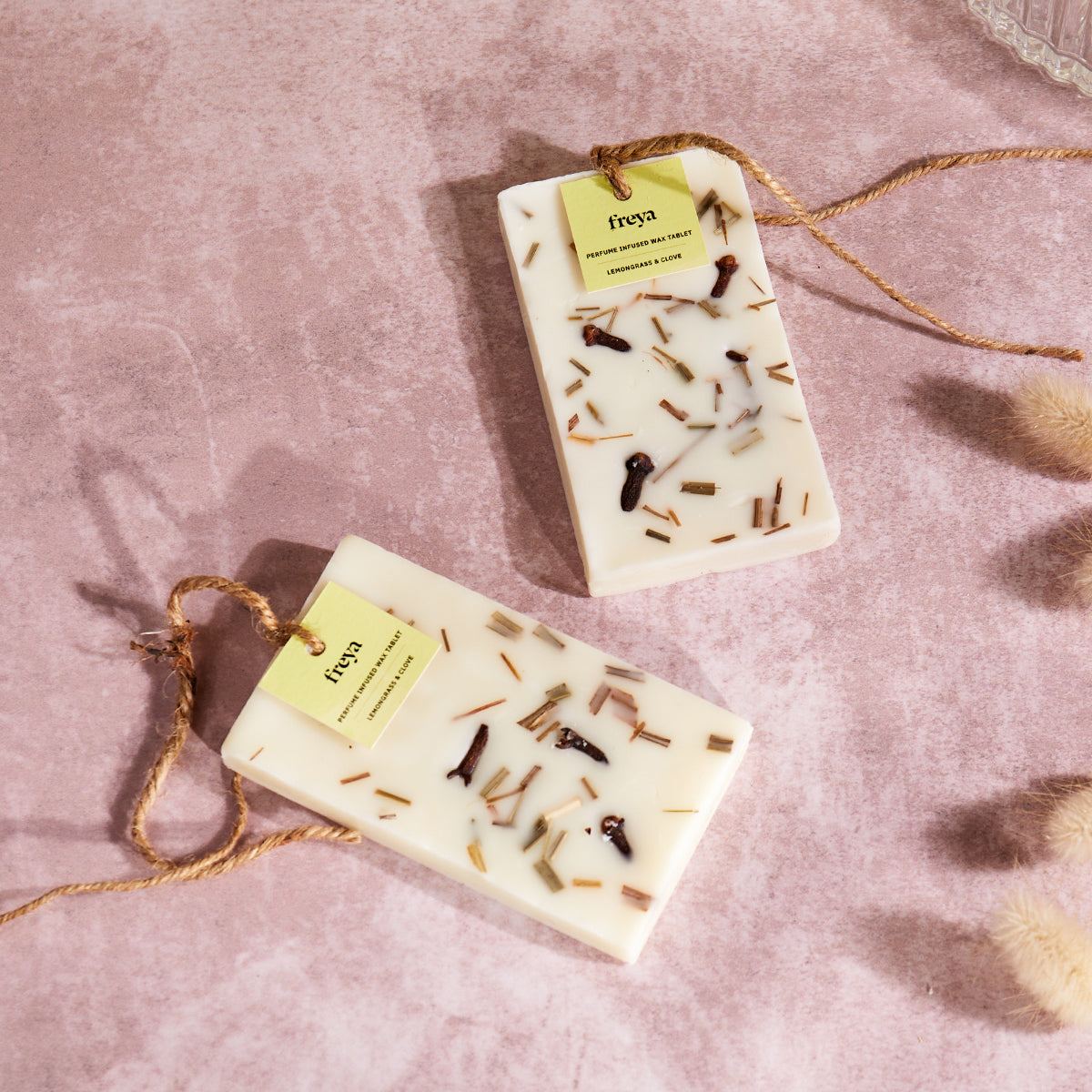 Freya Home Lemongrass and Clove Perfume Infused Wax Tablets (Set of 2)
