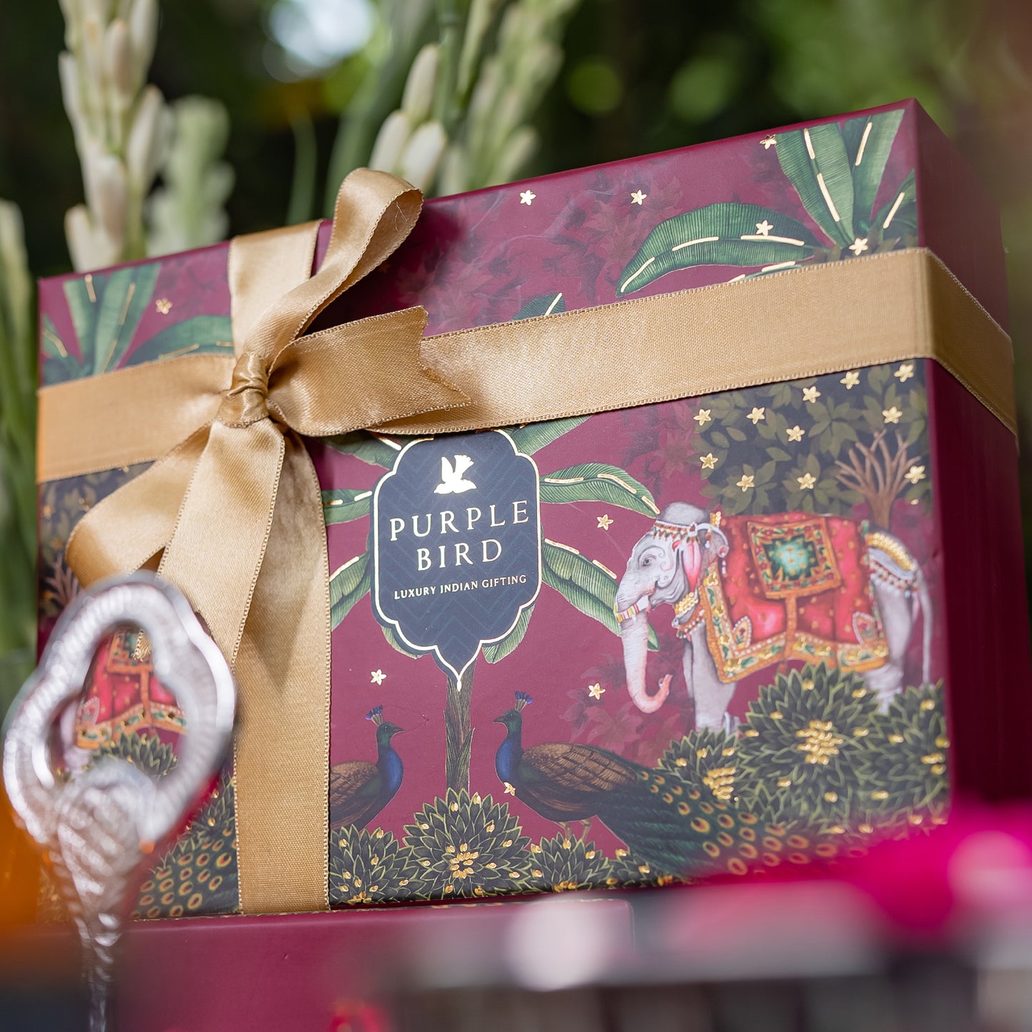 Maharani Baagh 'Medium' Luxury Gift Box