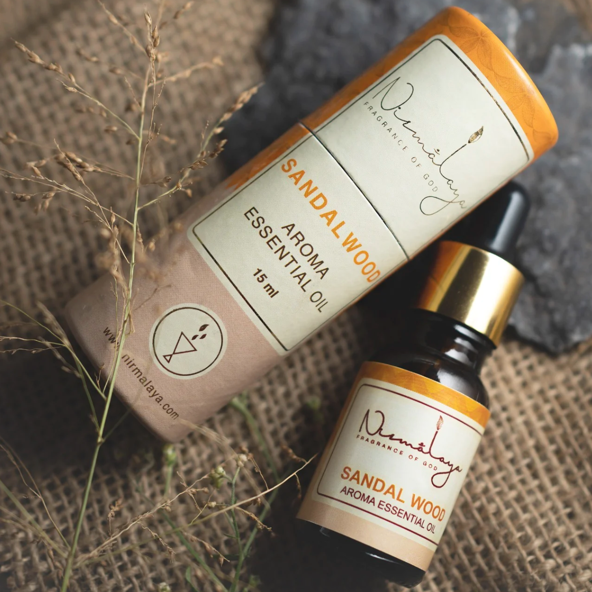 Get rid of toxic bacteria from your home with the therapeutic scent of Passion essential oil. Made from 100% natural extracts, it is crafted to make you feel relaxed all day long.