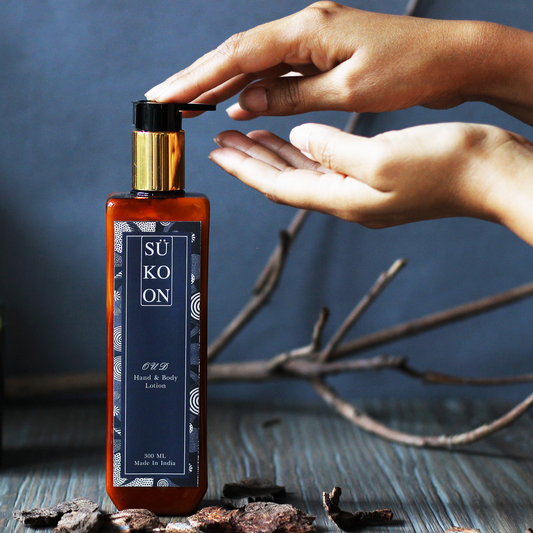 Notes of oud will transport you to an enchanting forest. This lotion translates the sensual and enchanting aura of its Oud fragrance into a scented hand and body cream for a luxurious start to every day. A harmonious balance between woody scents, it will leave skin nourished and lightly scented. This product are paraben free, SLS free, Cruelty free, Plant based, Alcohol free and contains no dye.