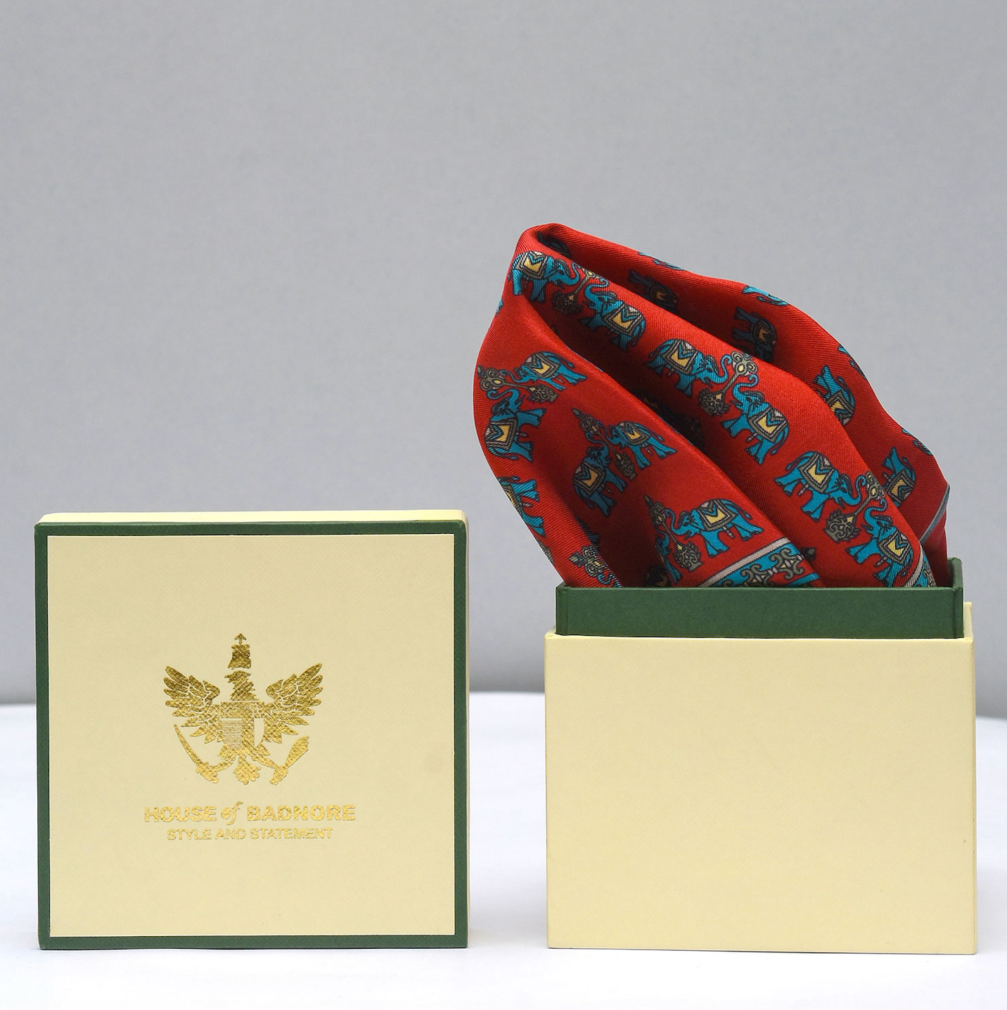 House of Badnore Raj Pocket Square (Red)