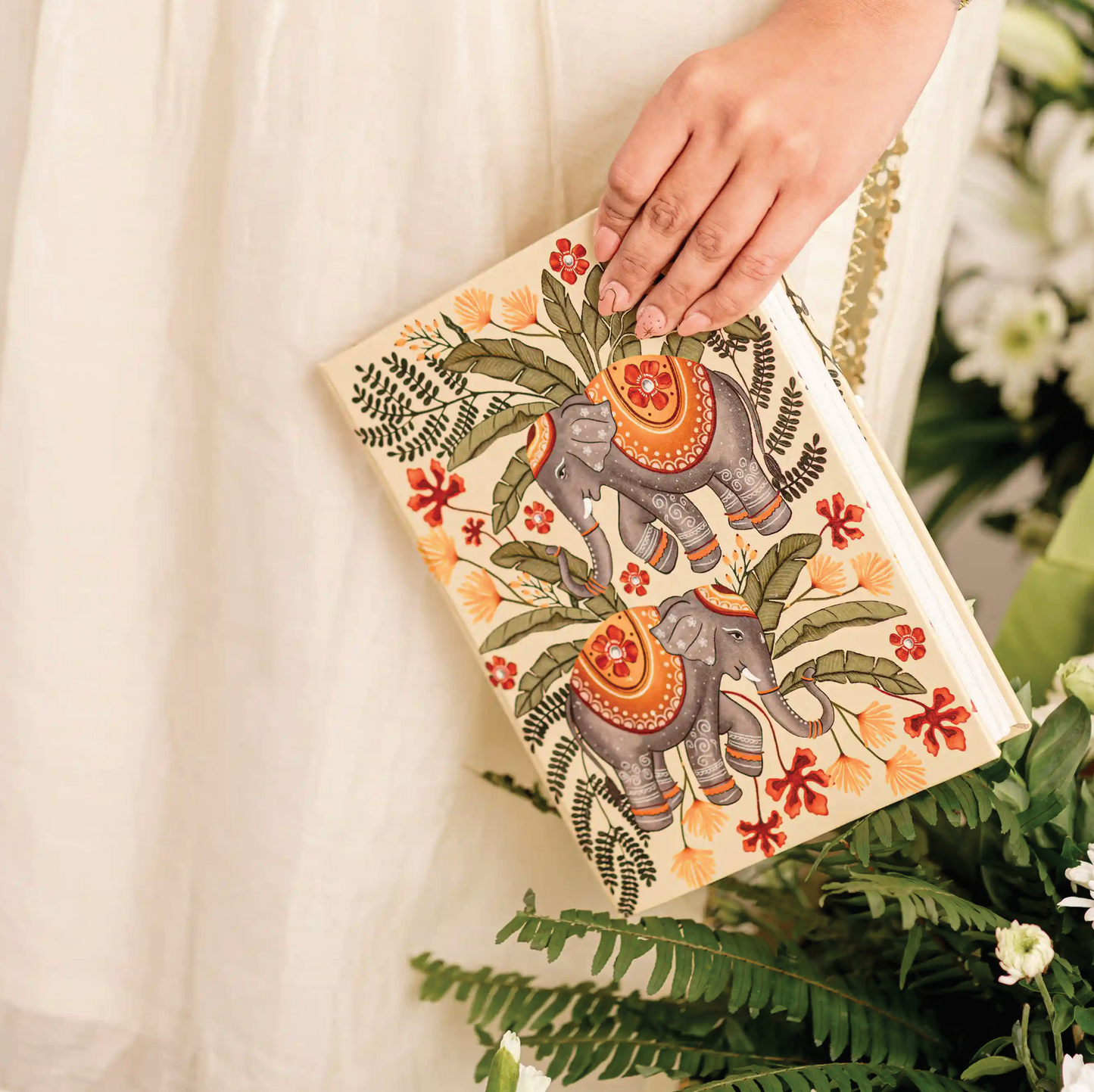 Roohani Rang Tusky Tale 2025 Planner