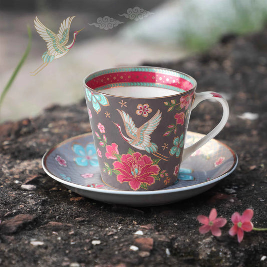 Kainaat Taashi Tea Cup & Saucer