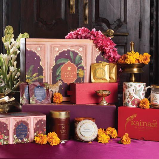 Purple Bird Sampannata Luxury Gift Box