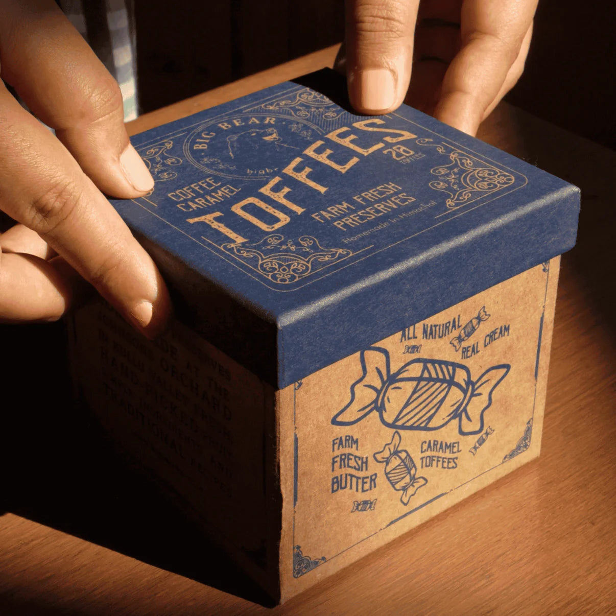 Big Bear Farms Coffee Caramel Toffees (20 Pieces)