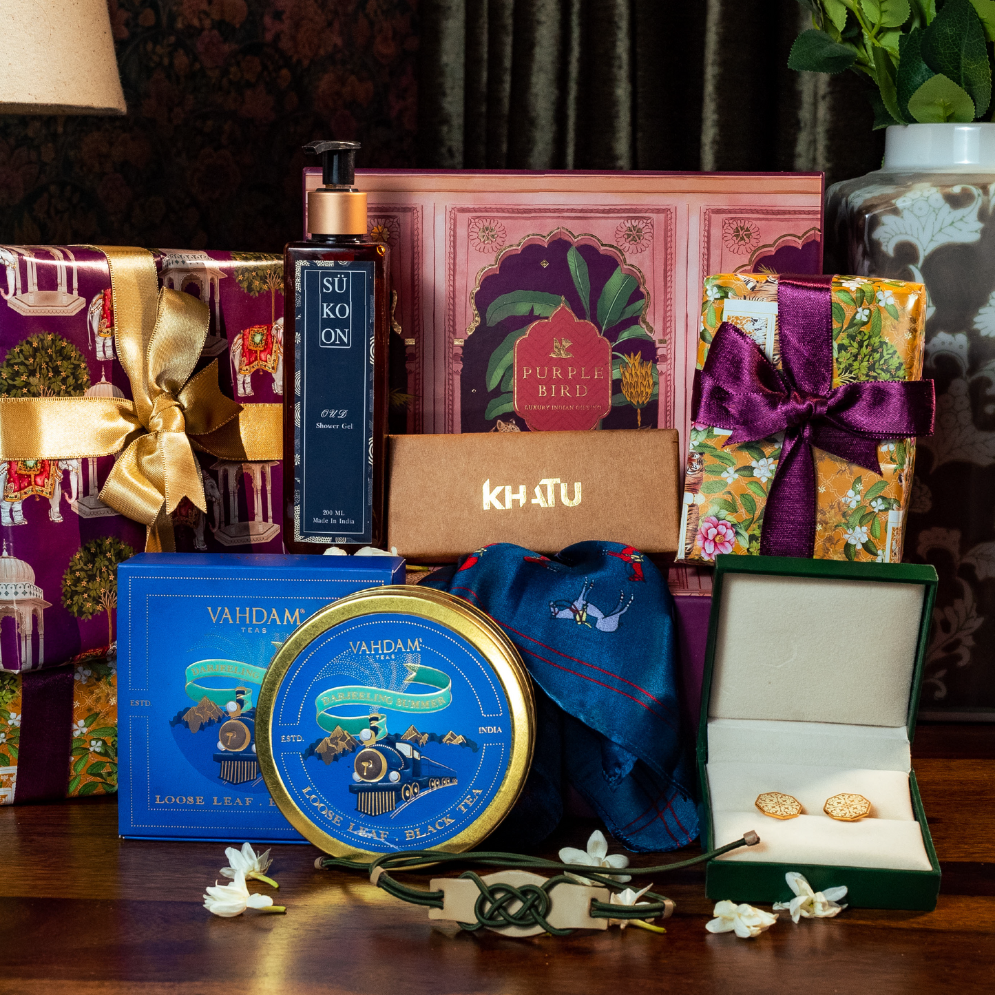 Sharan Luxury 'Rakhi' Gift Box