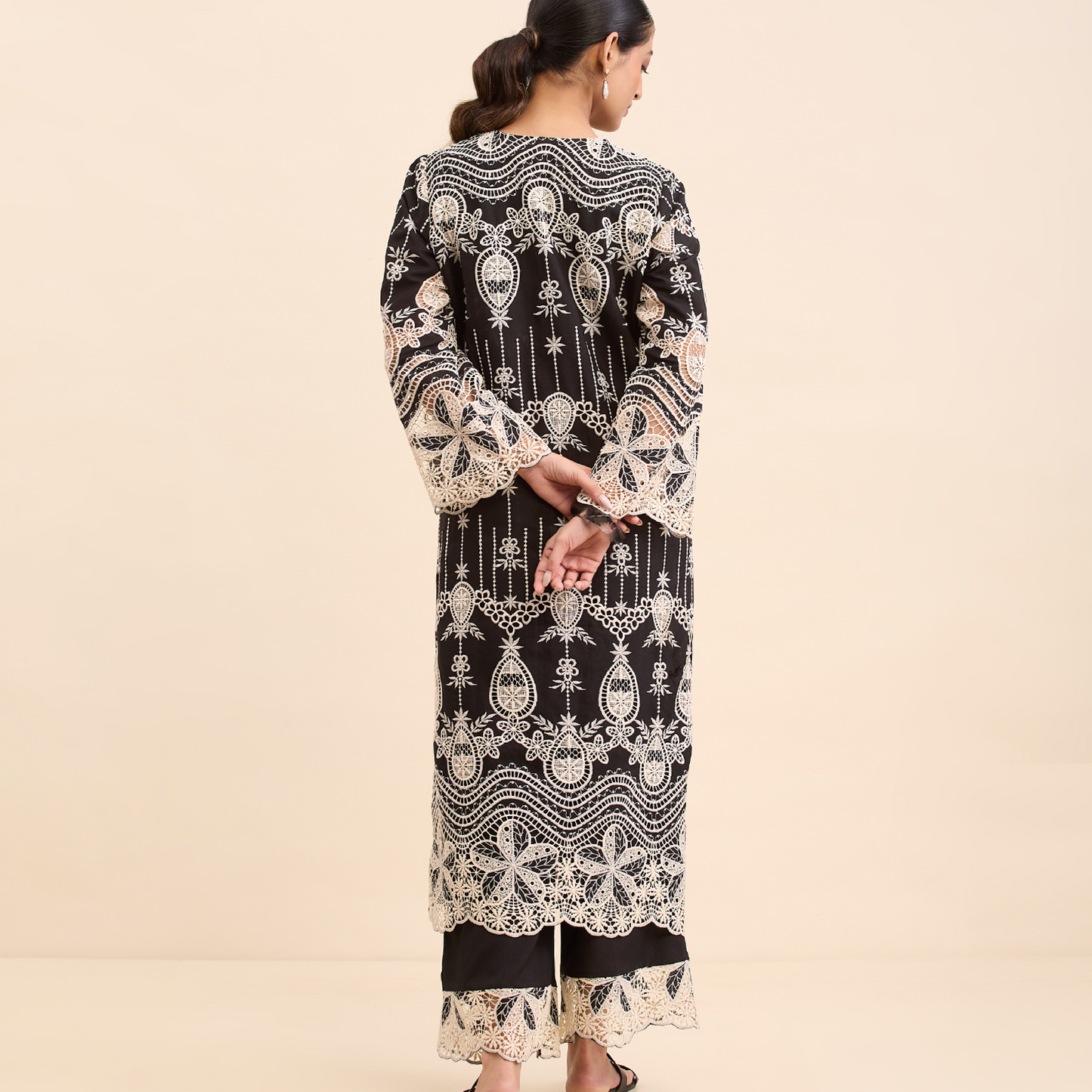 Baranda Kurta and Pant Set