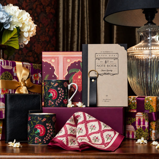 Vinamra Luxury 'Rakhi' Gift Box
