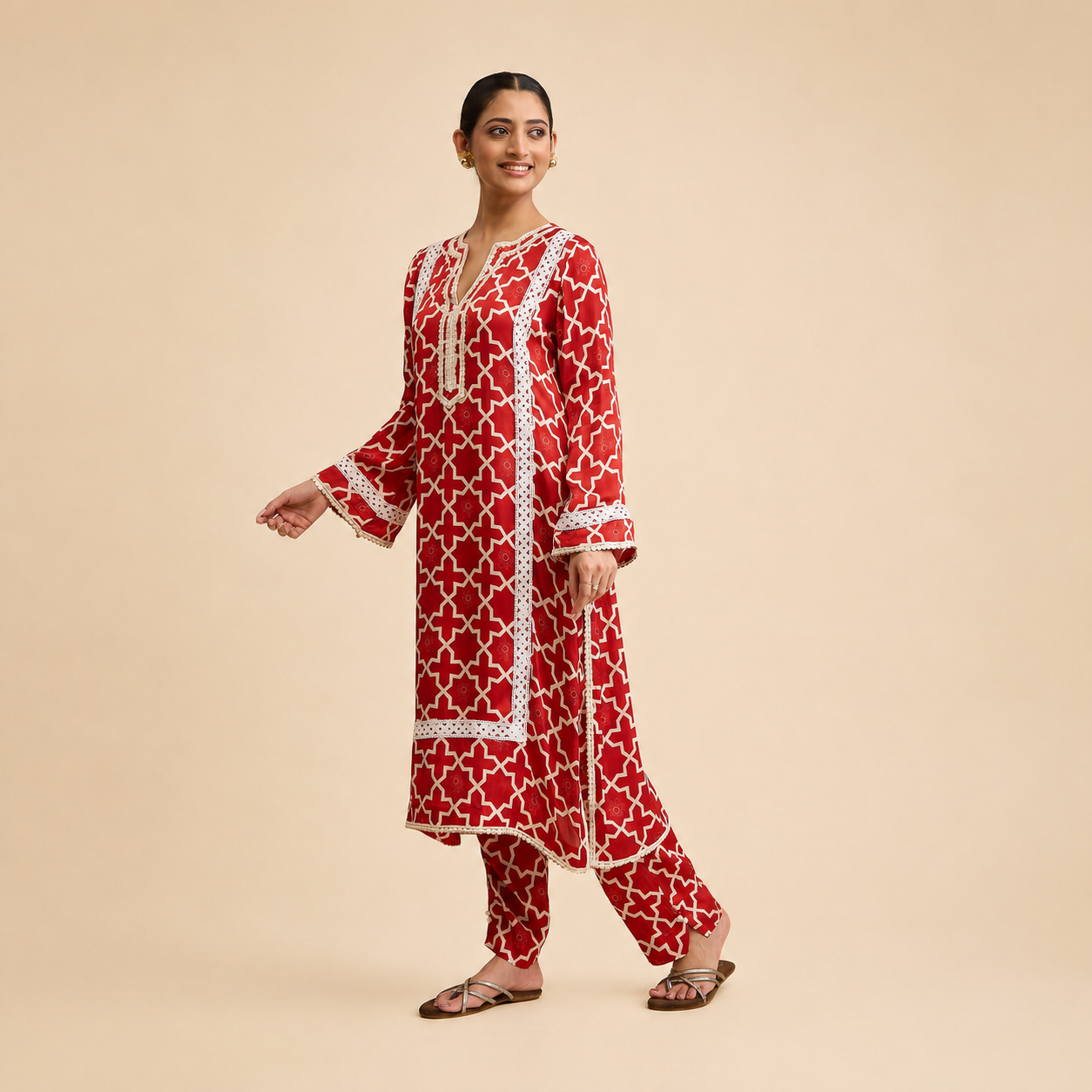 Alpona Kurta and Pant Set - Laal