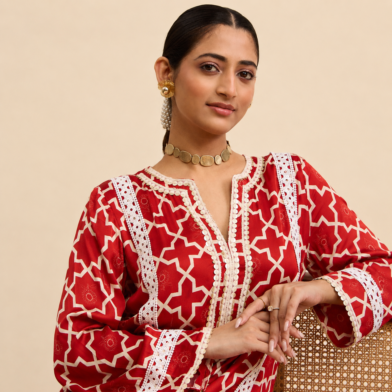 Alpona Kurta and Pant Set - Laal