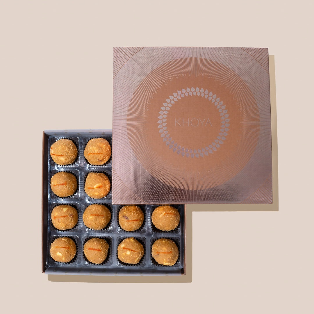 Khoya Roasted Besan Ladoo - Mithai Box (Box of 10)
