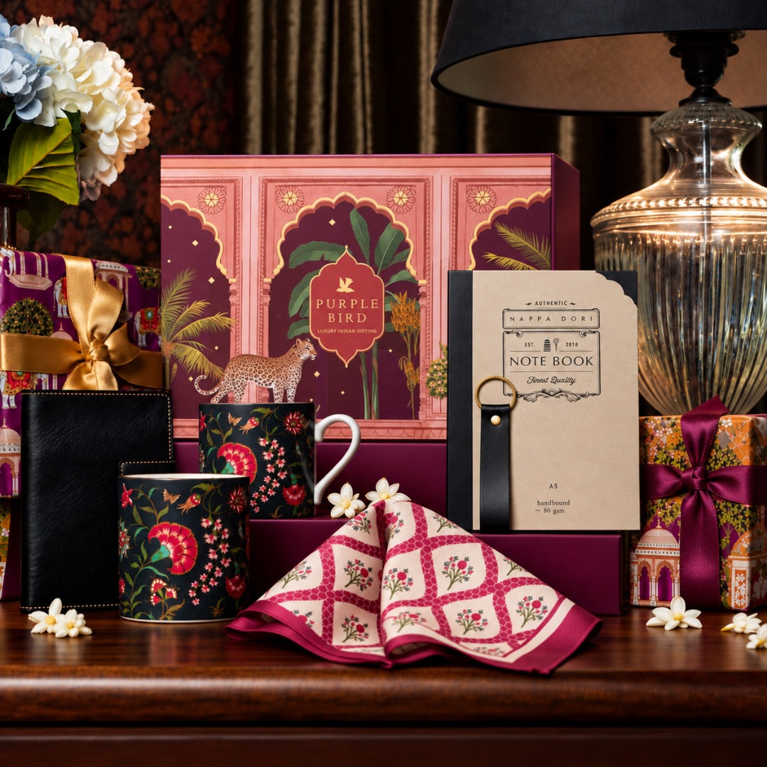 Vinamra Luxury 'Rakhi' Gift Box